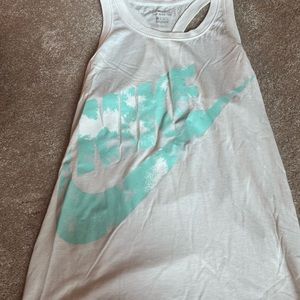 Nike tank